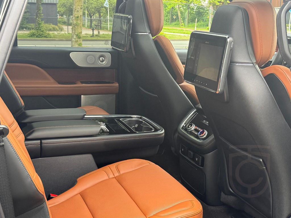 Cadillac Escalade Lincoln Navigator 3.5L V6 Lang Preferre