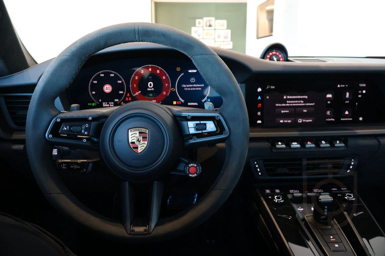 Porsche 911 992.2 Carrera GTS Aerokit