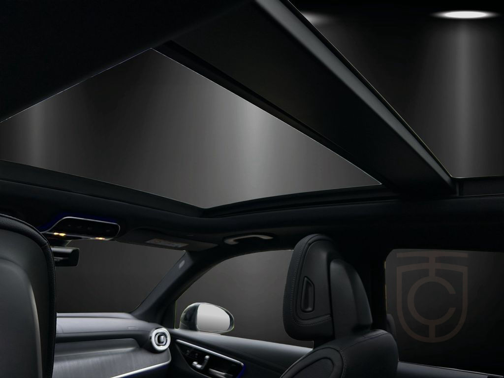 Mercedes-Benz GLC300e 4M AMG Prem+ DISTRO Masage HUD Pano Memo