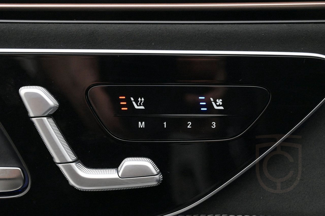 Mercedes-Benz EQE SUV 500 4MATIC AMG Pano Burmester HUD BSM
