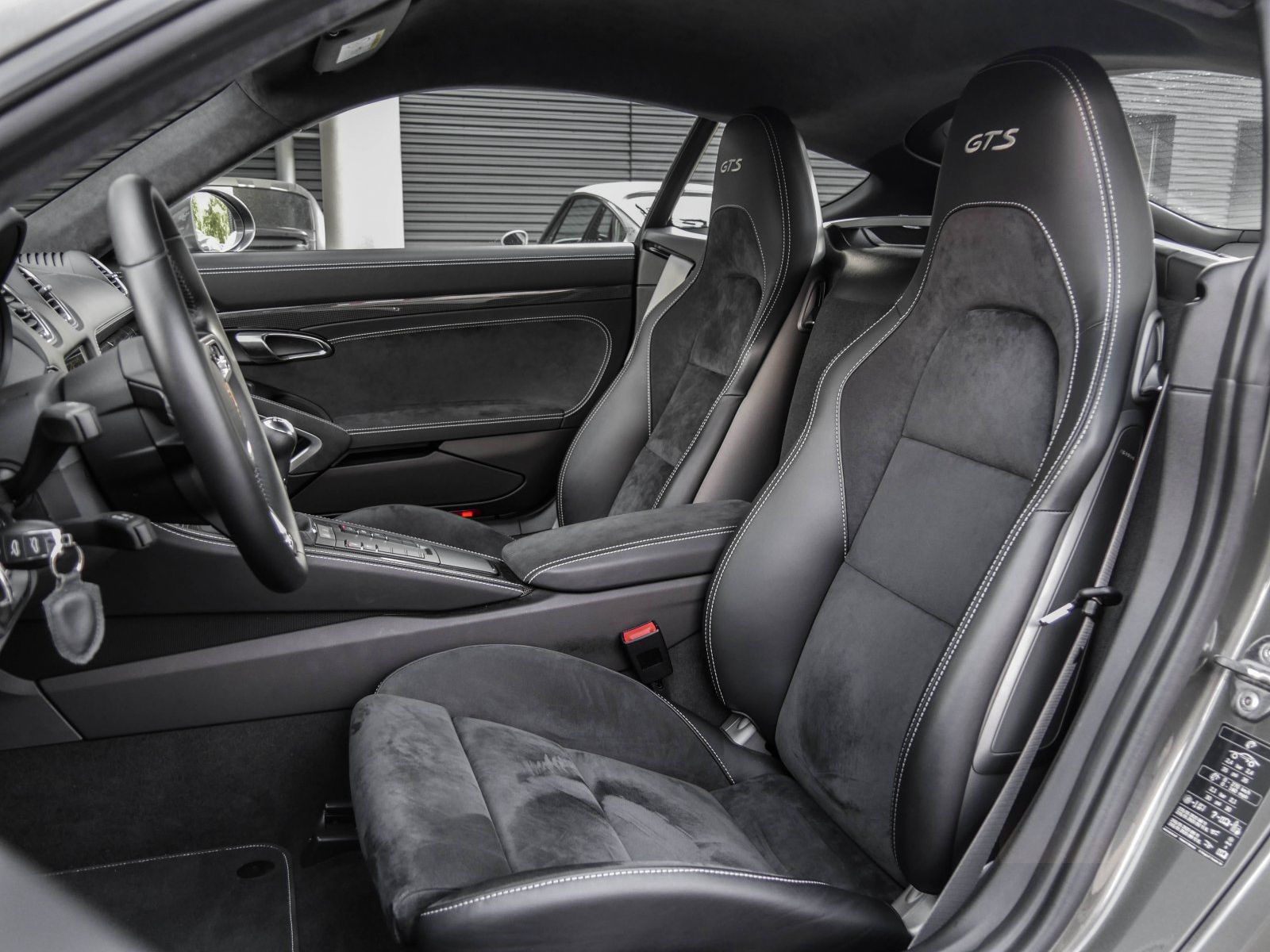 Porsche 718 Cayman GTS 4.0