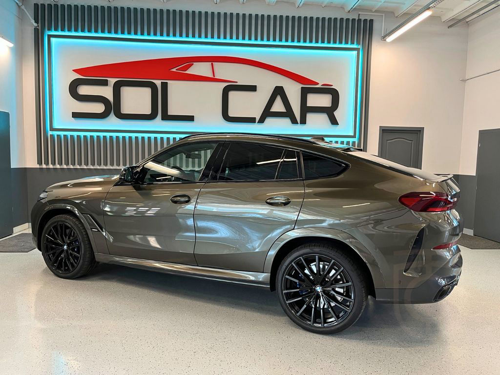 BMW X6 M60 i xDrive / HUD / PANO/ LED/ 360 KAMERA