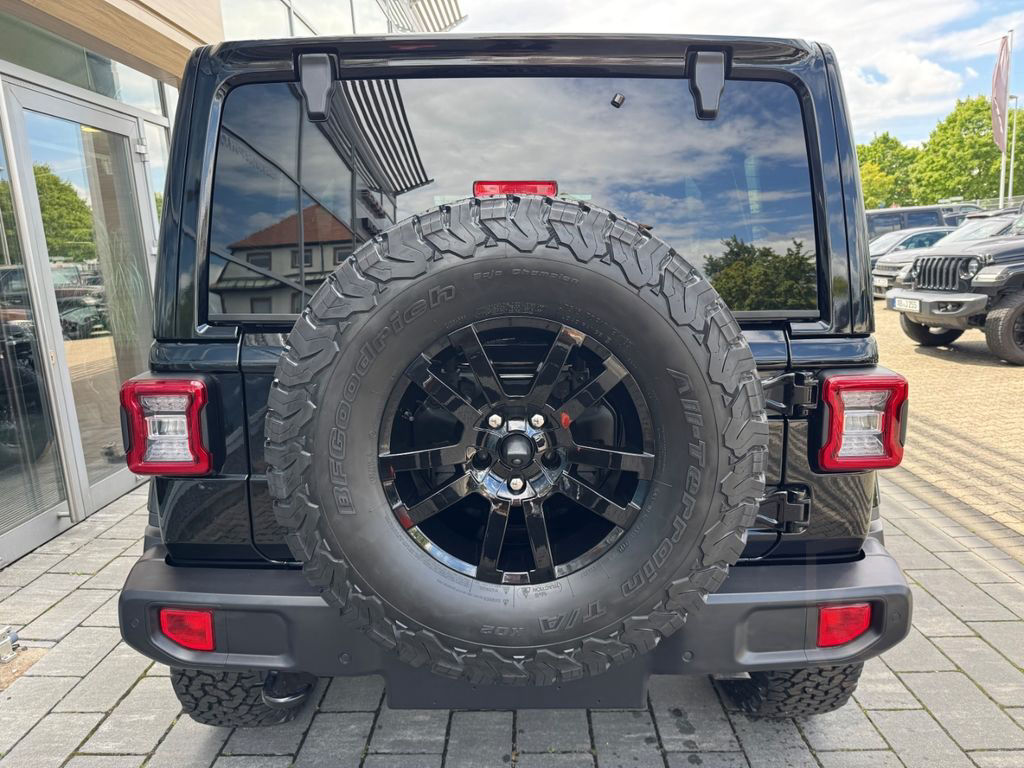 Jeep Wrangler 2.0 Unlim. Sahara Umbau SKY One Touch H