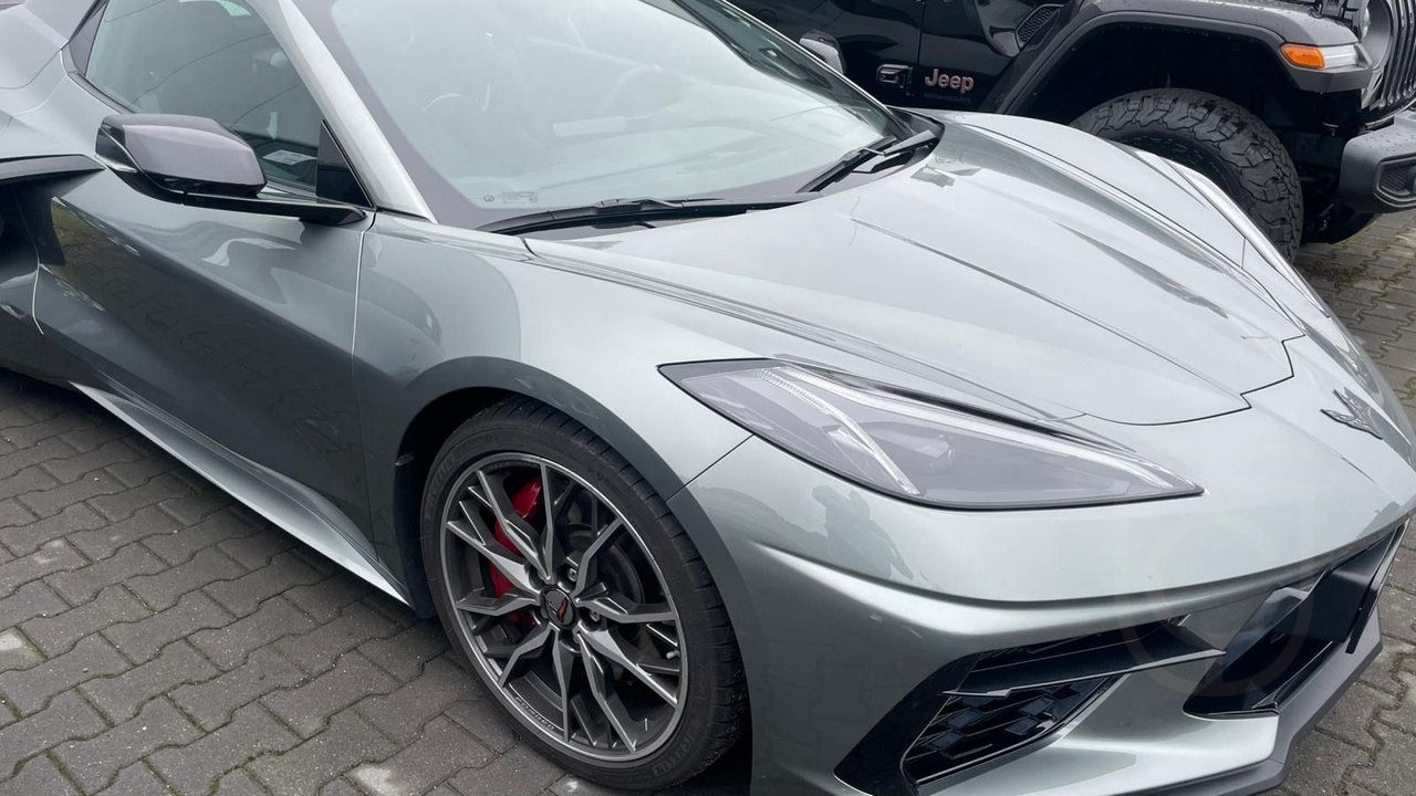 Chevrolet Corvette C8 3LT Z51 STINGRAY CAB EV BYTE