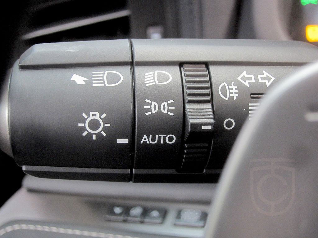 Lexus LC 500 Perfomance Paket, Navigation, e.-Verdeck