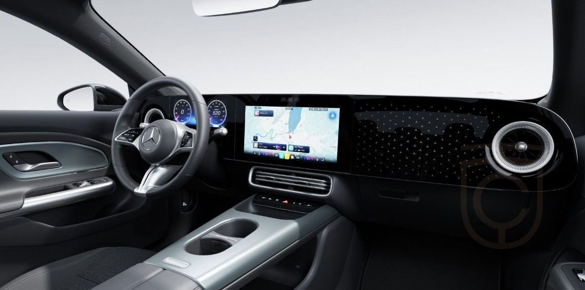 Mercedes-Benz CLA 350 4MATIC