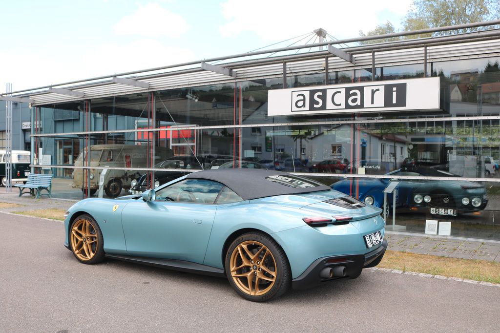 Ferrari Roma Spider