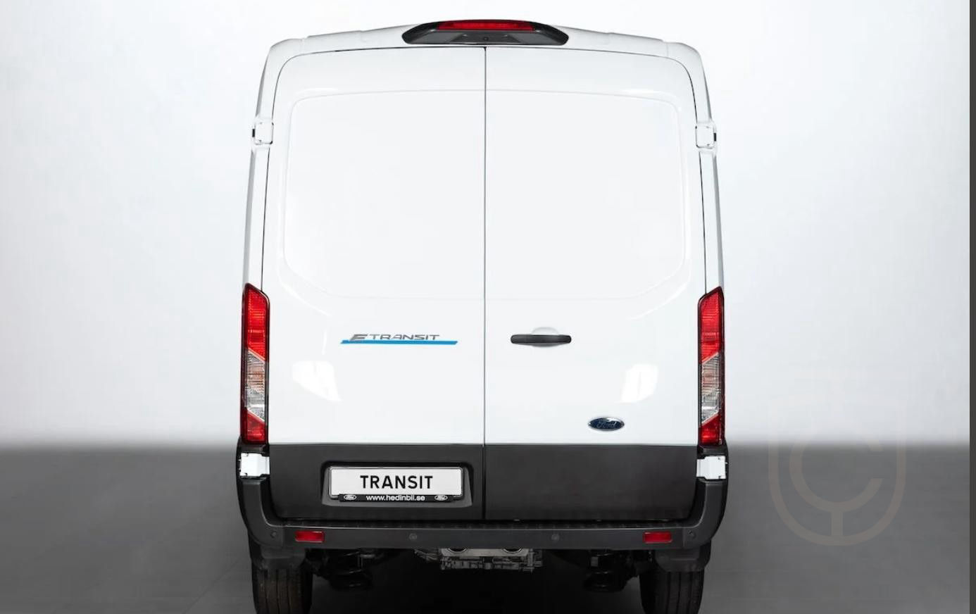 Ford E-Transit 350