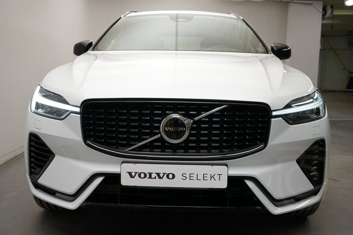 Volvo XC60 T6 Plus Dark Edition,Taklucka, on call