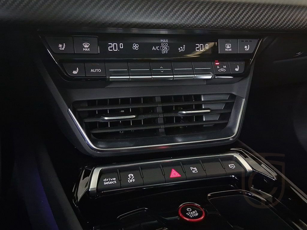 Audi E-Tron GT quattro