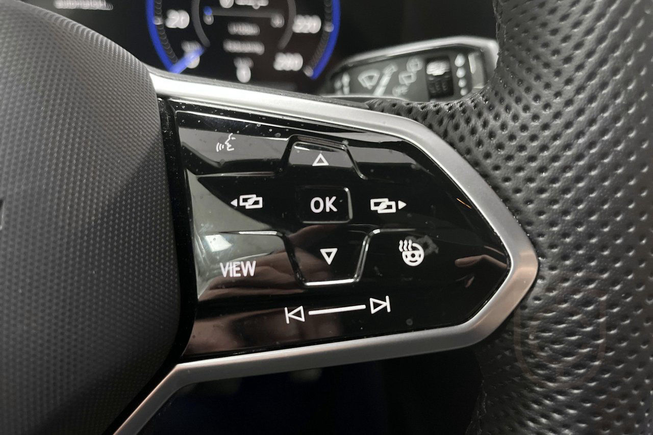 Volkswagen Touareg TDI 4M - R-Line Black Style,