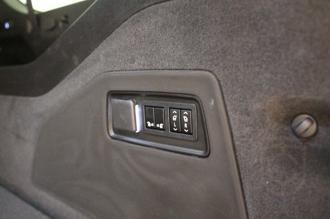 Cadillac Escalade ESV
