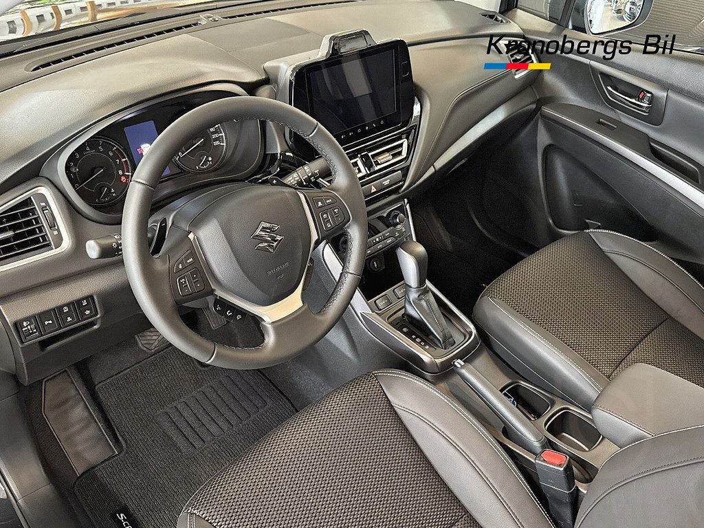 Suzuki S-Cross Hybrid