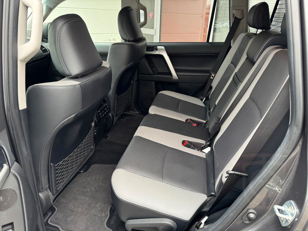 Toyota Land Cruiser TEC Edition AHK , Standheizung