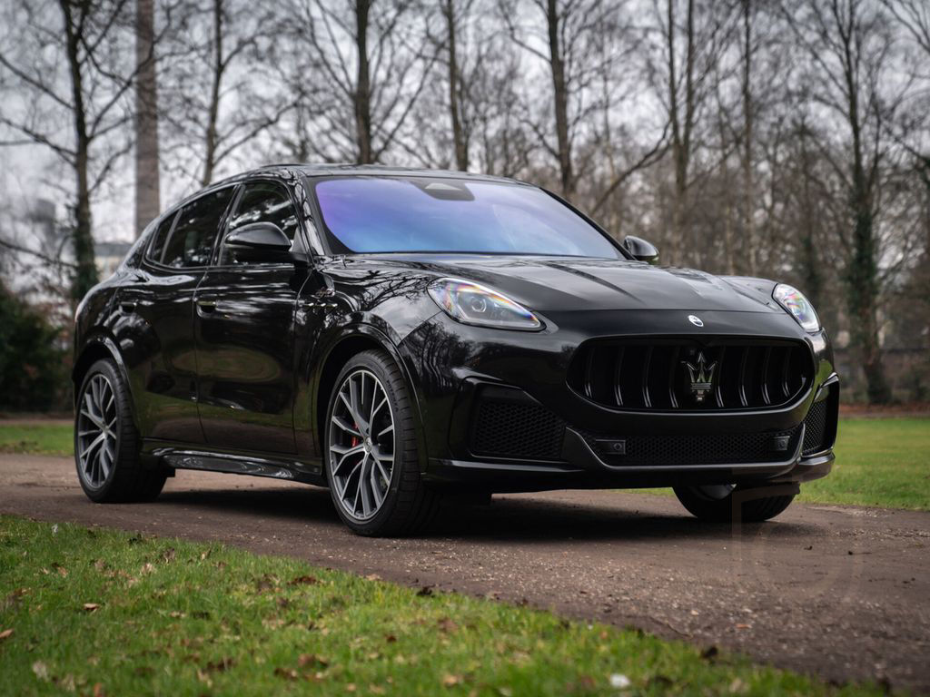 Maserati Grecale 3.0 V6 Trofeo 530pk | Sonus Faber | pano