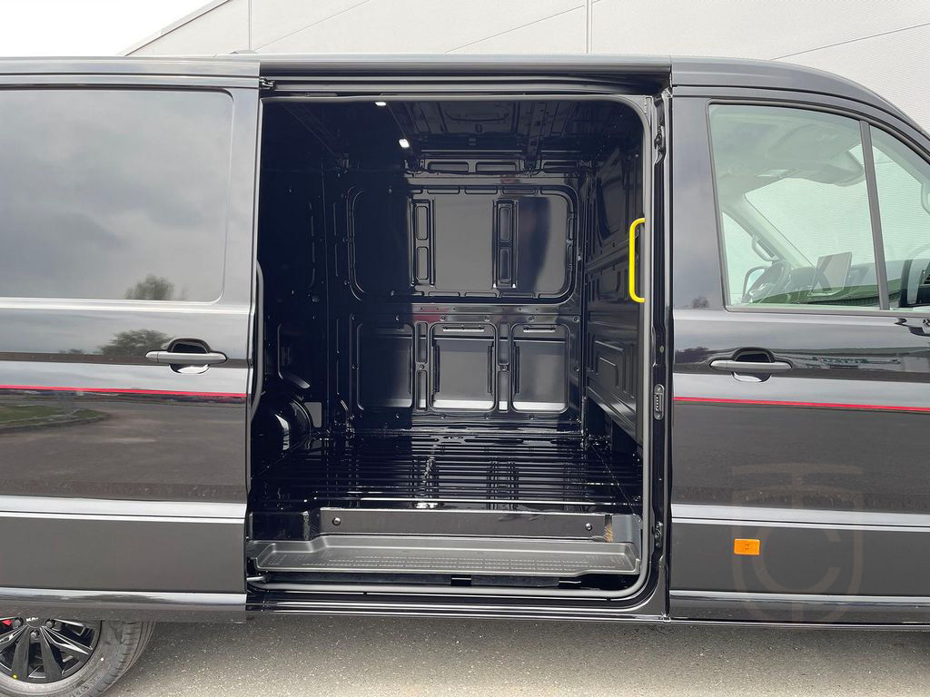 MAN TGE 3.200 L3H2 Kasten 4x4 Individual S ACC STHZ