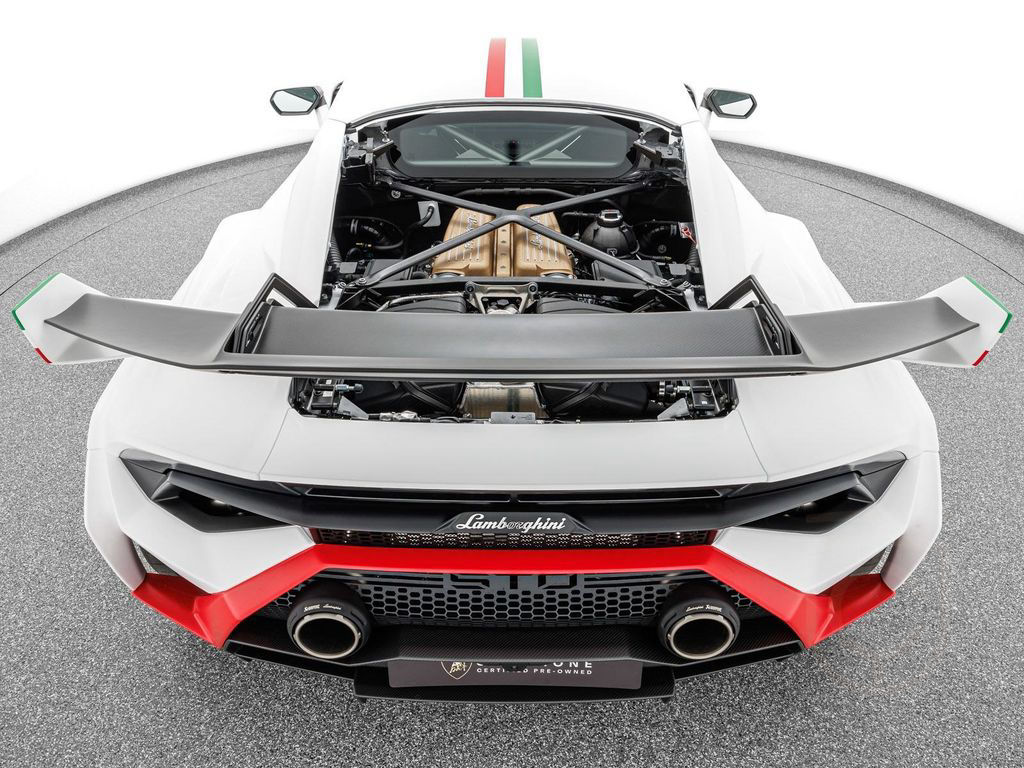 Lamborghini Huracán STO
