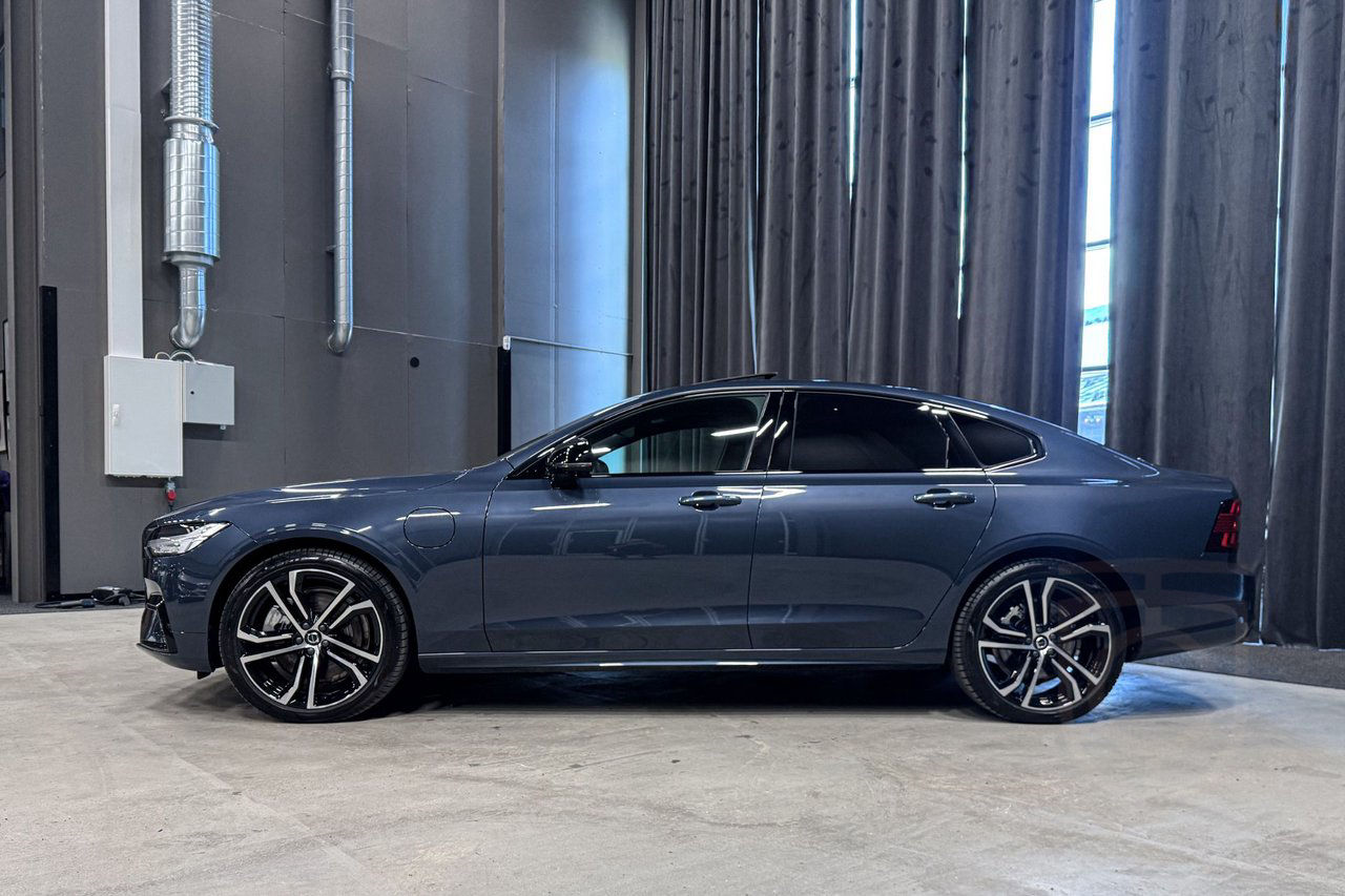 Volvo S90 Recharge T8 AWD Ultimate Dark
