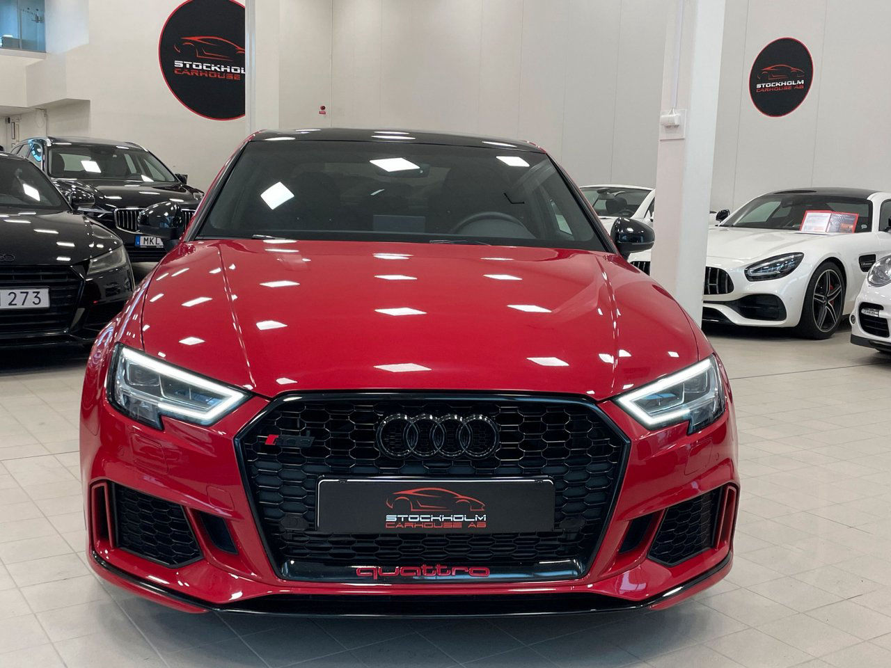 Audi RS3 Sedan Catalunya Red Metallic RS-Chassi