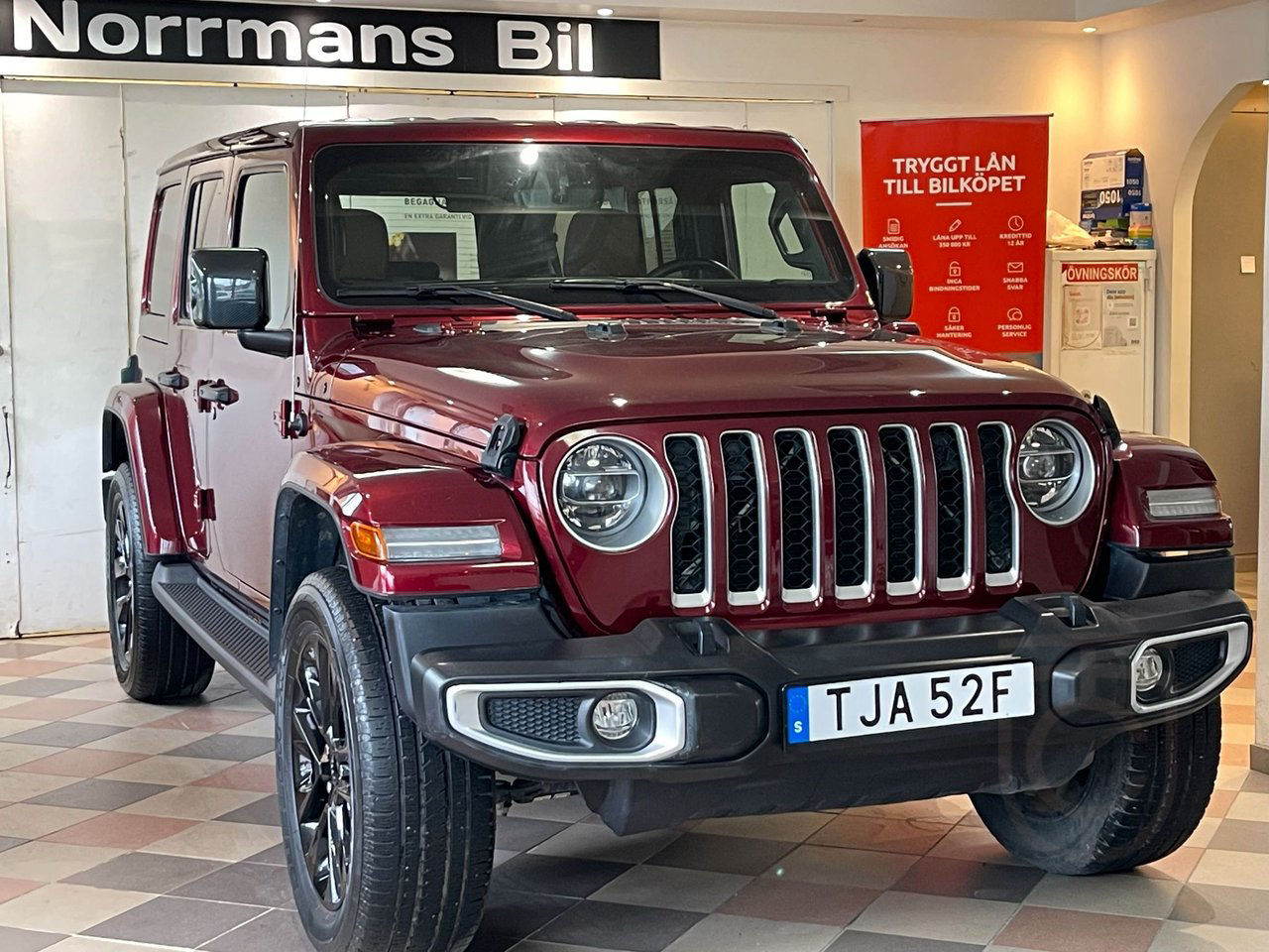 Jeep Wrangler Unlimited Sahara 4xe Plug-In Hybrid