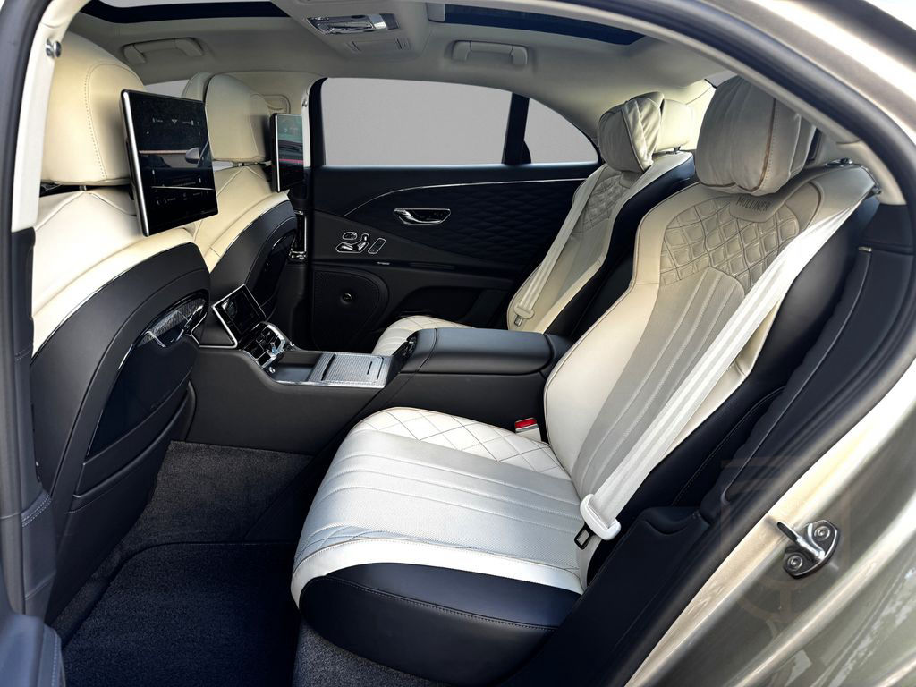 Bentley Flying Spur MULLINER EDITION HYBRID LP €334.783