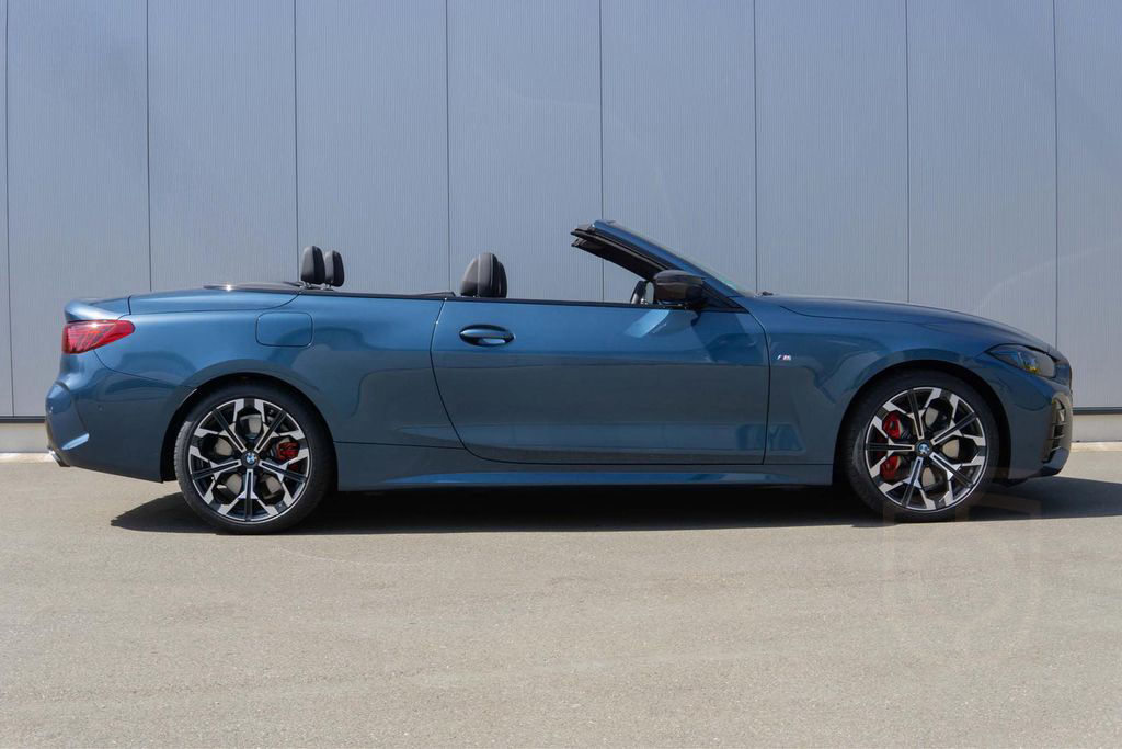 BMW M440i xDrive Cabrio*M SportPlus*H&K*Leder*Carbon