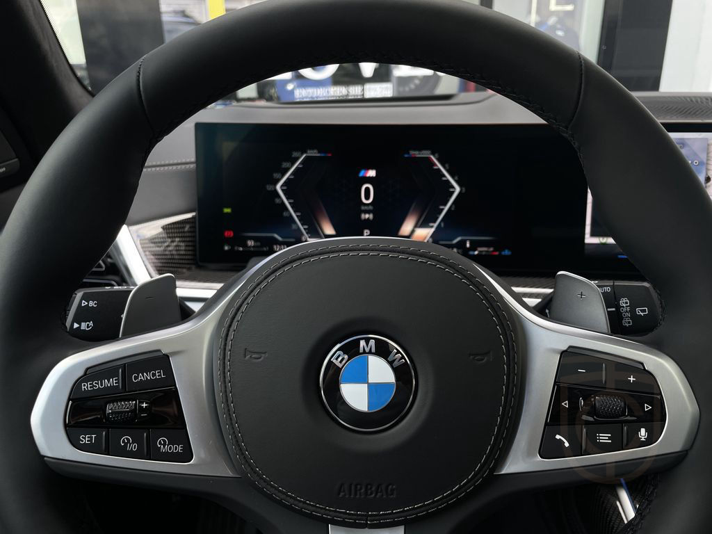 BMW X7 xDrive40d M Sport SKY AHK DA PROF PA PROF 22"