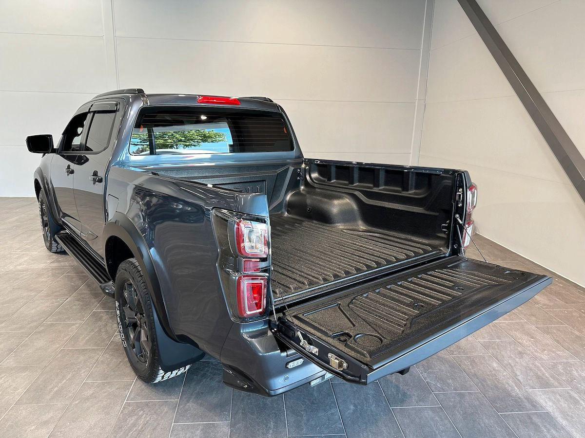 Isuzu D-Max XRX Offroad Edition