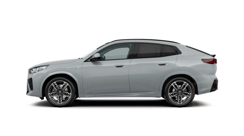 BMW iX2 xDrive30 M Sport