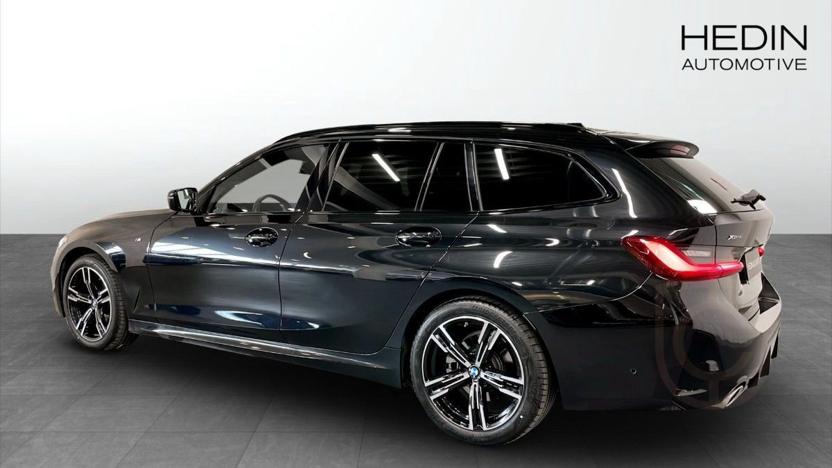 BMW 320 d xDrive Touring M Sport Active Launch Edt