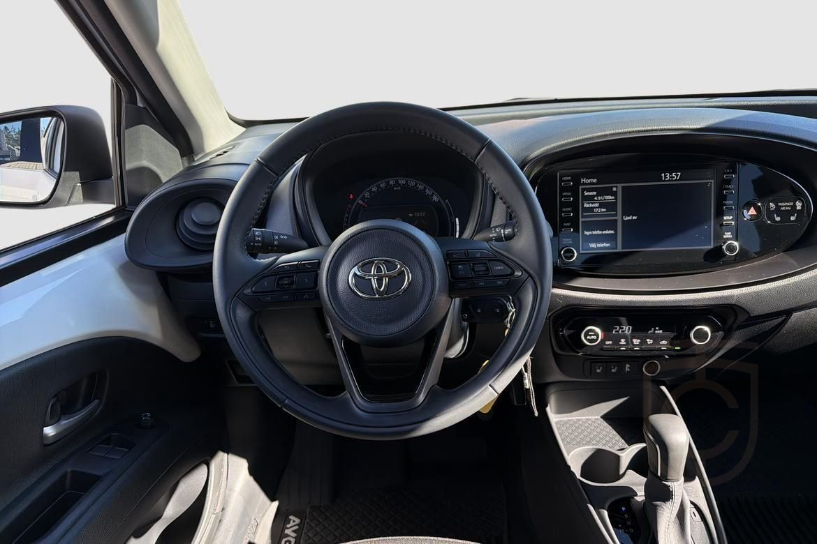 Toyota Aygo X 1,0 S-CVT Play Comfort & Style Pack