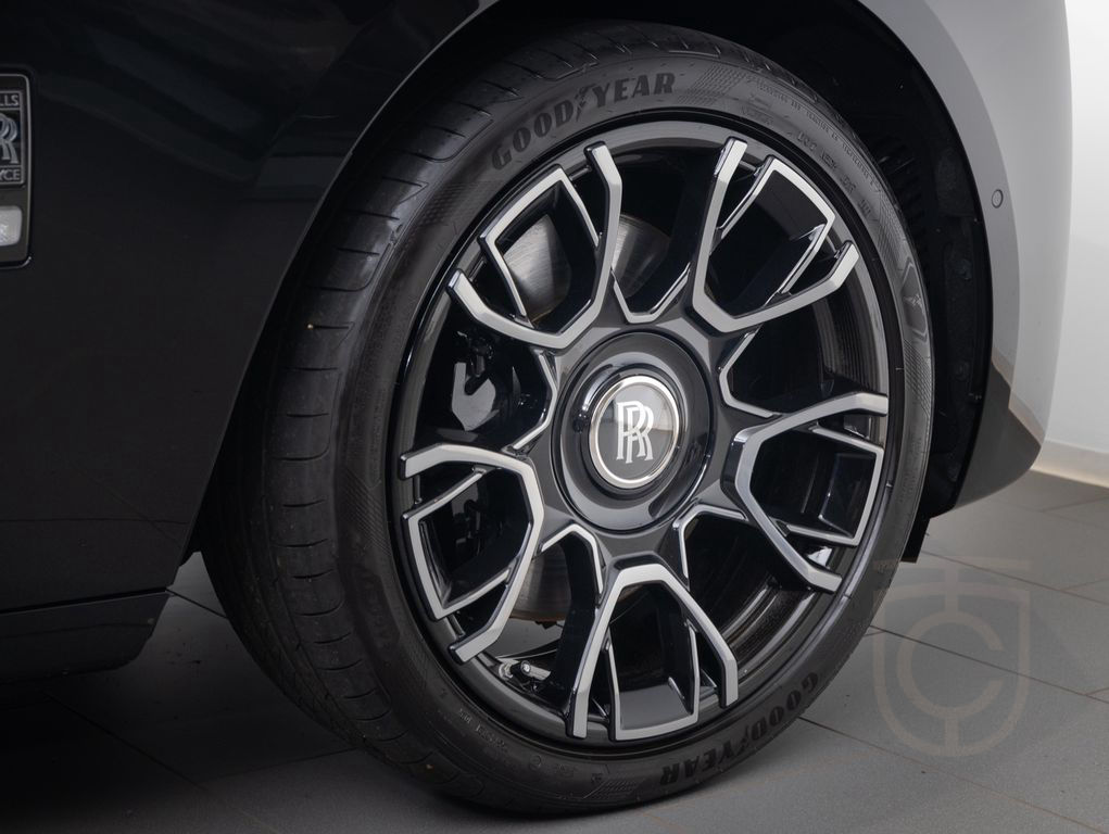 Rolls-Royce Ghost Black Badge