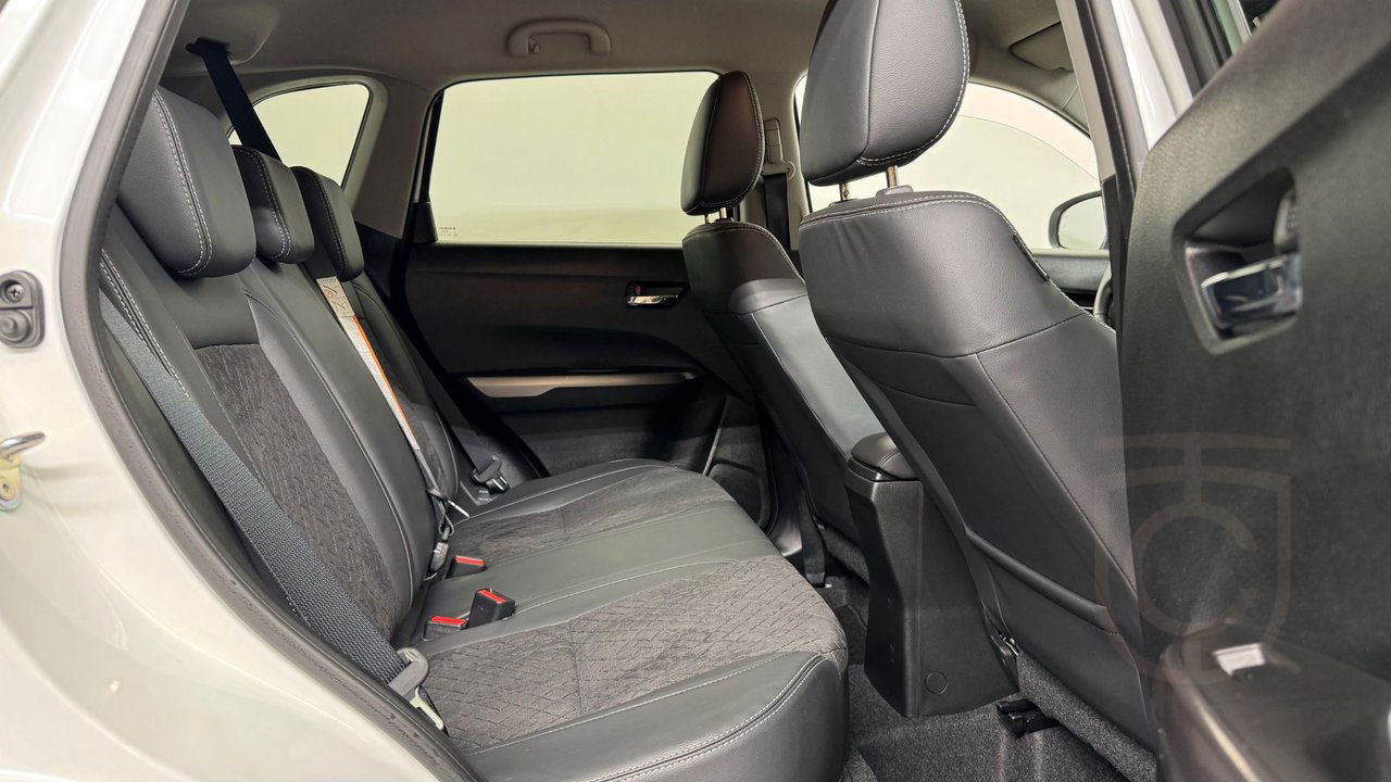 Suzuki Vitara Fullhybrid 4x4 Inclusive, Fullt utrustad!