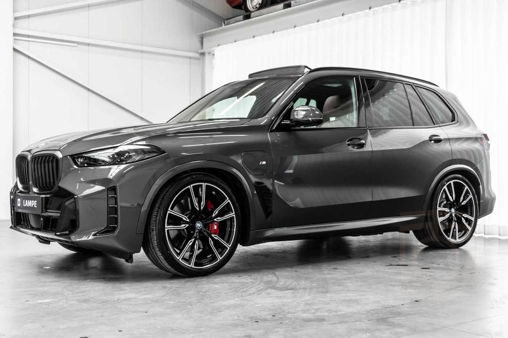 BMW X5 xDrive50e Hybrid M Sport Bowers&Wilkins Trekh