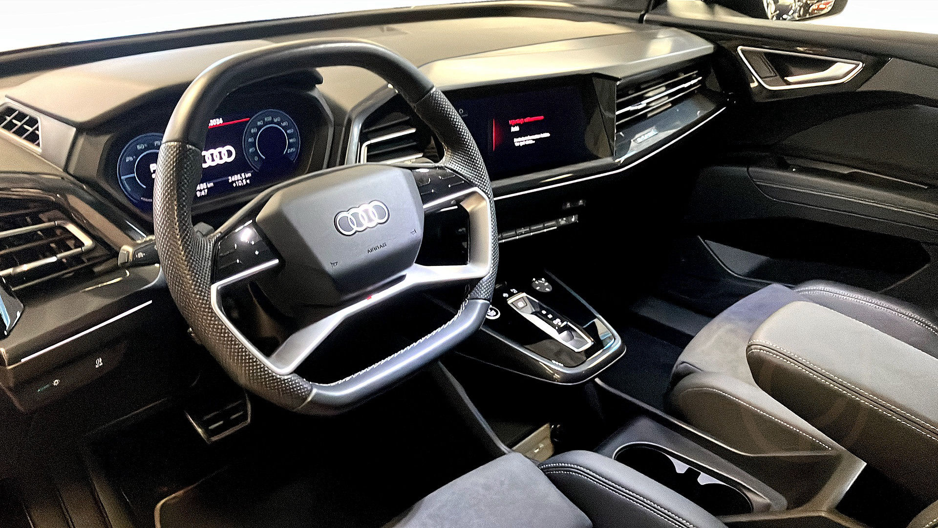 Audi Q4 50 Sportback e-tron quattro