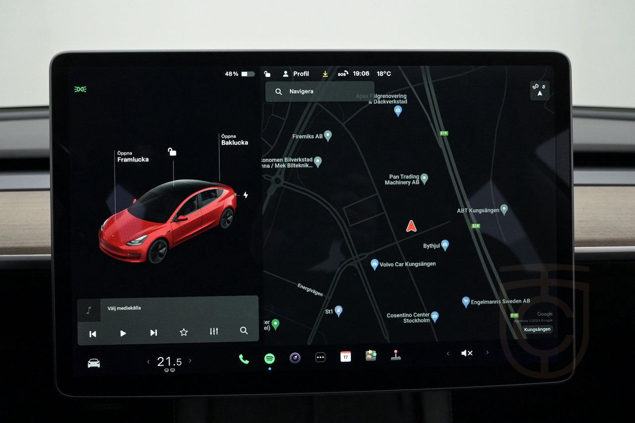 Tesla Model 3 Standard Range Plus Refresh AP Pano