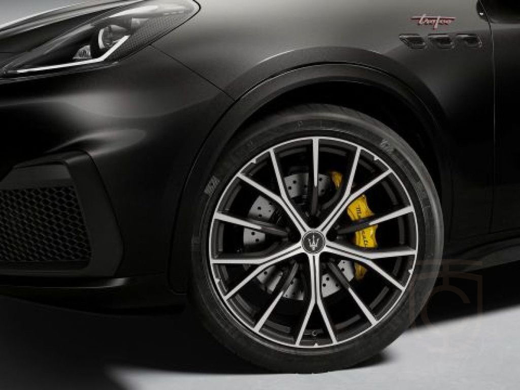 Maserati Grecale Trofeo ADAS Premium Sound Surround View