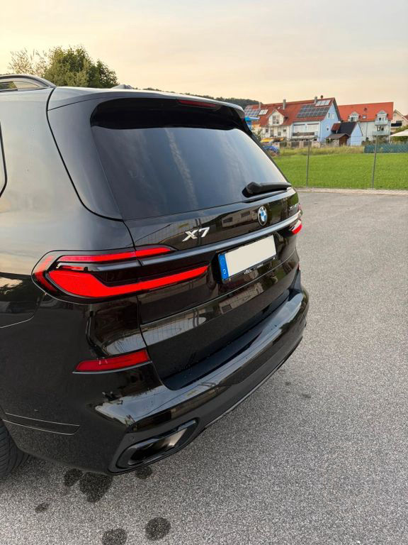 BMW X7 40d M Sportpaket Pro Sky Lounge H/K AHK DAB