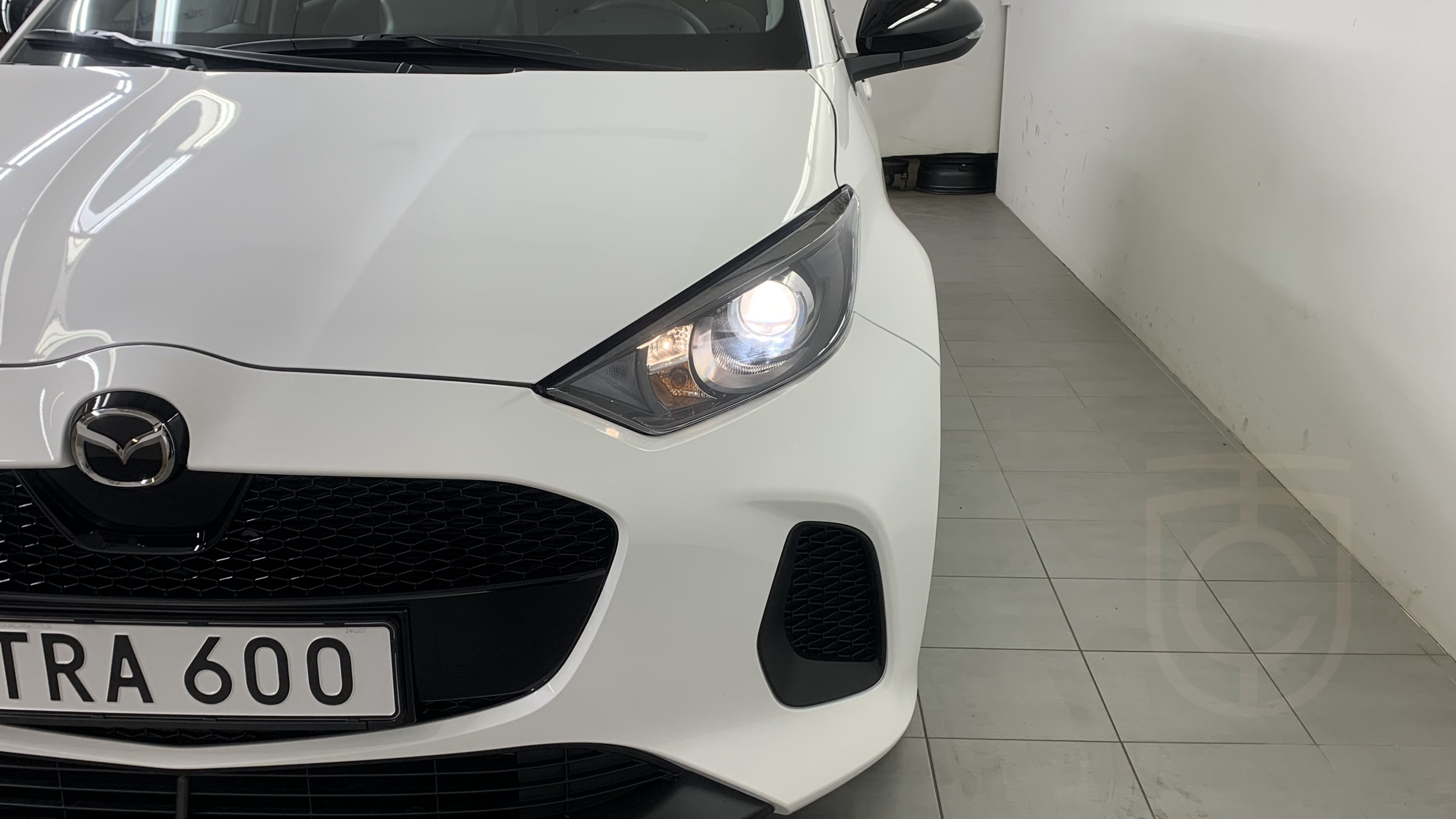 Mazda 2 Hybrid