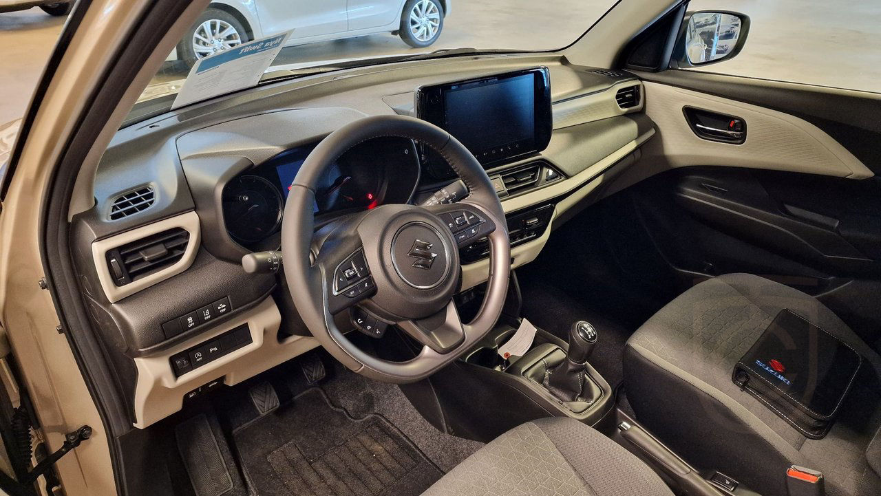 Suzuki Swift Hybrid Manual 60kW 2024