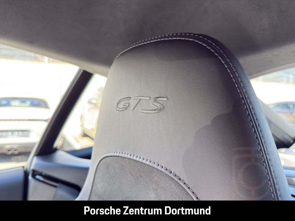 Porsche Cayman 718 GTS 4 Sportabgas Rückfahrkamera BOSE