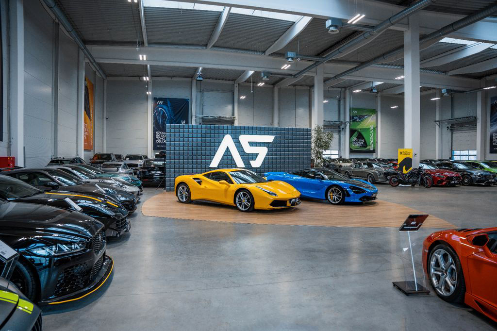 Lamborghini Huracán Tecnica*5.2L V10*RWD*LIFT*265.000€ NETTO