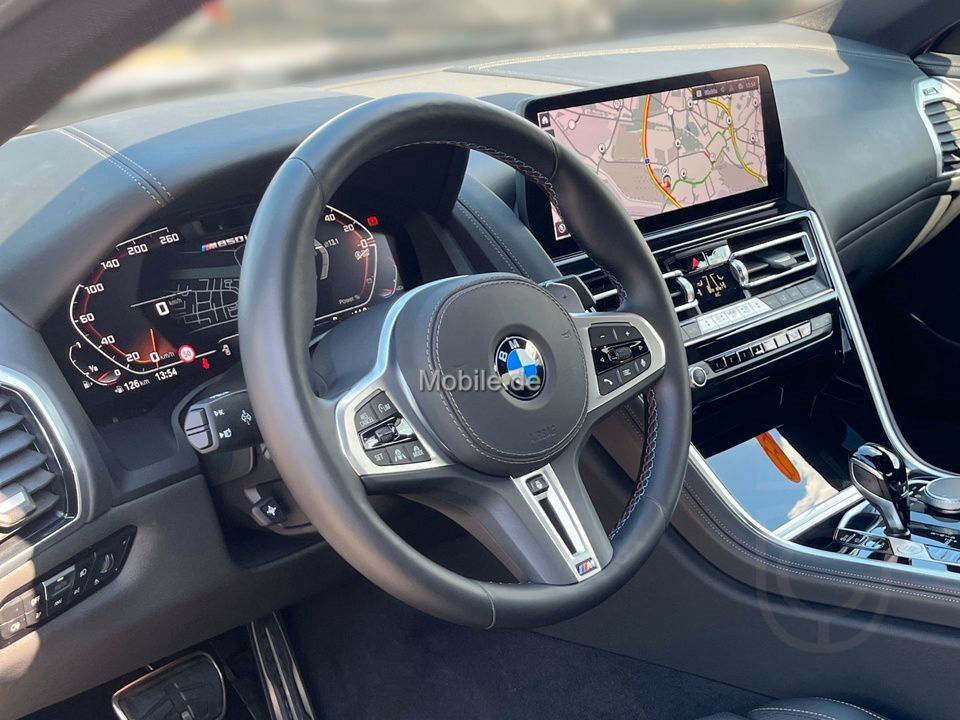 BMW M850i xDrive Coupe DA Prof PA+ Solfclose Sitzbel