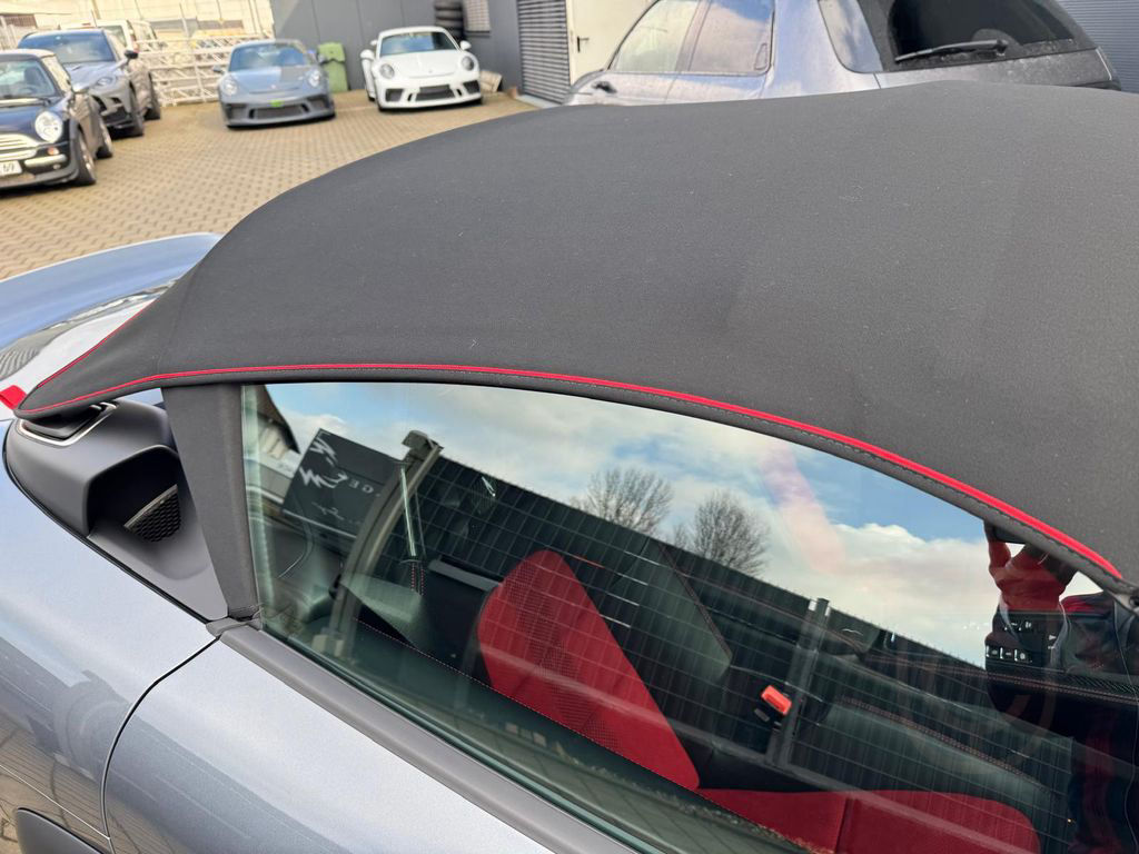 Porsche Boxster 718 RS Spyder