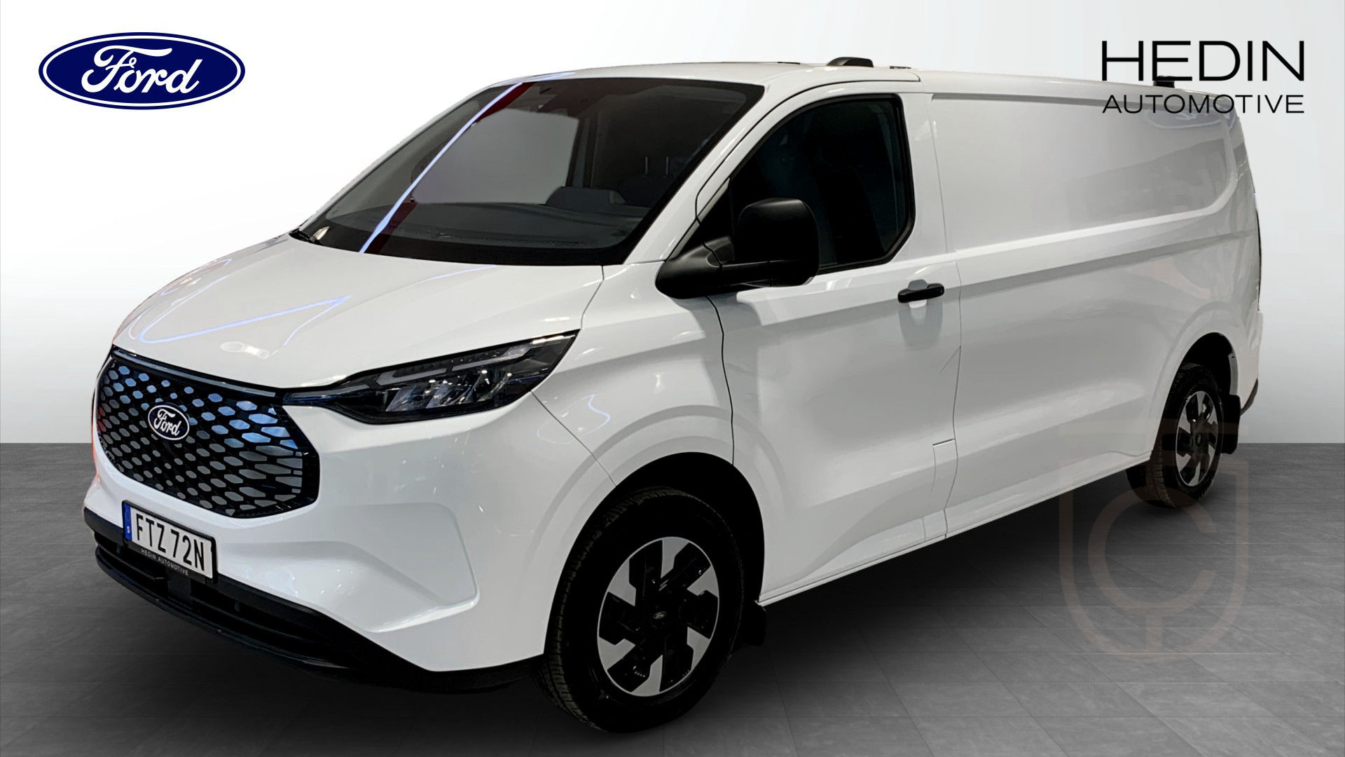 Ford E-Transit Custom 320