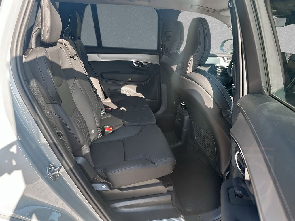 Volvo XC90 T8 AWD Core Facelift 7-Sitzer ACC BLIS