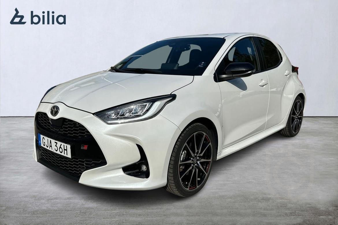 Toyota Yaris Hybrid 1,5 GR Sport Nybilsgaranti 2026