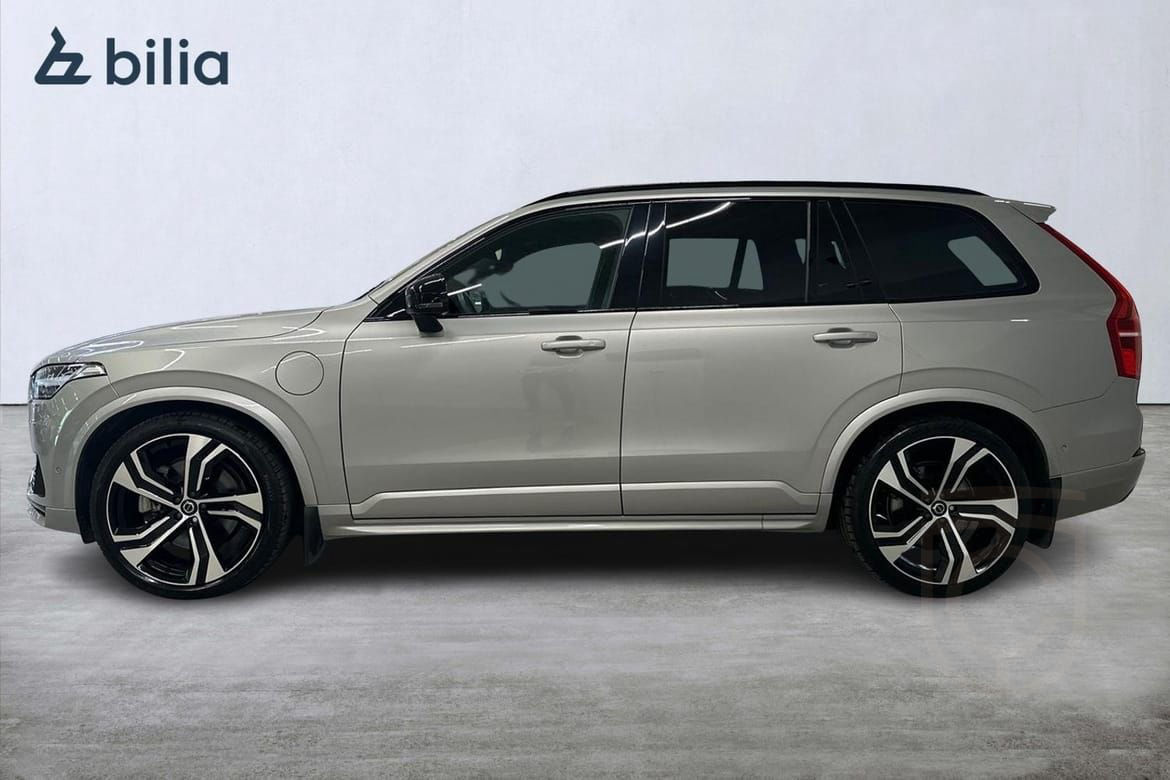 Volvo XC90 Recharge T8 Ultimate Dark Edition.