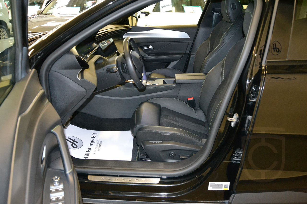 Peugeot 408 1.2 PureTech Auto MASSAGE