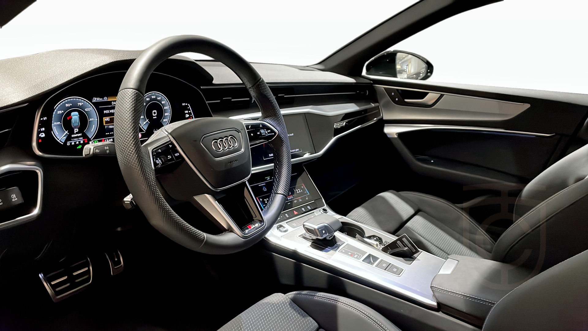 Audi A6 Avant 55 TFSI e quattro S Tronic 270kW 2024 S Line